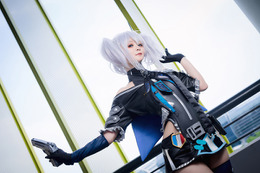 【コスプレ】中国版コミケ「Comicup24」美女レイヤーまとめ！ドルフロ、アークナイツほか人気キャラ集結【写真61枚】 画像