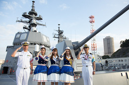 「蒼き鋼のアルペジオ」が海上自衛隊横須賀基地に浮上　渕上舞、沼倉愛美、山村響が訪問 画像