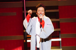山口勝平、日高のり子らが人気アニソンを熱唱！「声優紅白歌合戦2022」配信決定 画像