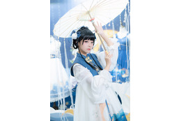 日本発祥のロリータ服が中国で流行！逆輸入でムーブメントが起きている？専門カメラマンの写真展に直撃 画像