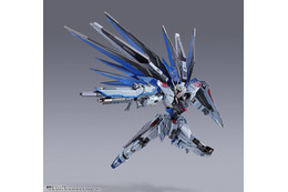 フリーダムガンダムがMETAL BUILDで進化！「ガンダムSEED」の象徴が新たな姿に 画像
