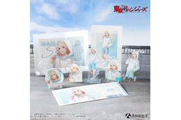 「東リベ」マイキー、千冬、灰谷兄弟ら描き下ろし！ ポップアップが渋谷にて開催♪ 白×水色の涼しげな衣装が◎ 画像