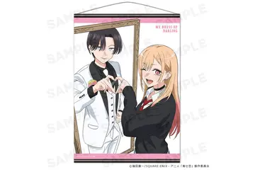 「着せ恋」喜多川さんの“生ホス”麗様コスも登場♪ EDイラストTシャツ、マグカップ、ホログラム缶バッジ…新グッズ登場☆ 画像