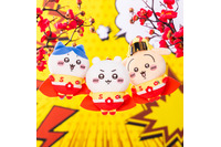 「ちいかわ」スッパイマン姿がかわいすぎる♪ 話題のコラボパッケージが待望の商品化！マスコットやTシャツなど全5アイテム登場 画像