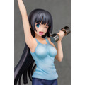 「ダンベル何キロ持てる？「奏流院朱美」1/7スケール  塗装済み完成品フィギュア」11,000円（税抜）(C) 2019 サンドロビッチ・ヤバ子，MAAM・小学館／シルバーマンジム