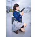 井上たきな『リコリス・リコイル』／モデル：猫田あしゅ、撮影：乃木章