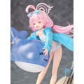 「動いてないのに暑いよ～」を再現！『ブルアカ』水着ホシノがフィギュアになって登場―ゲーム内では見られない後ろ姿も