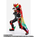 「S.H.Figuarts（真骨彫製法） 仮面ライダーオーズ タジャドルコンボエタニティ」