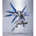 「METAL BUILD ストライクフリーダムガンダム <リバイバル版>」